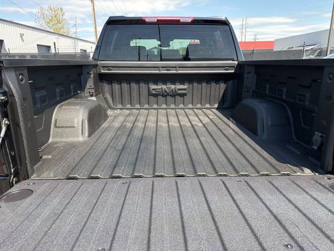 Used 2023 GMC Sierra 1500 Elevation AWD/4WD image 10