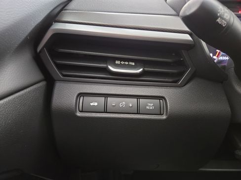 Used 2023 Nissan Altima 2.5 SR image 27