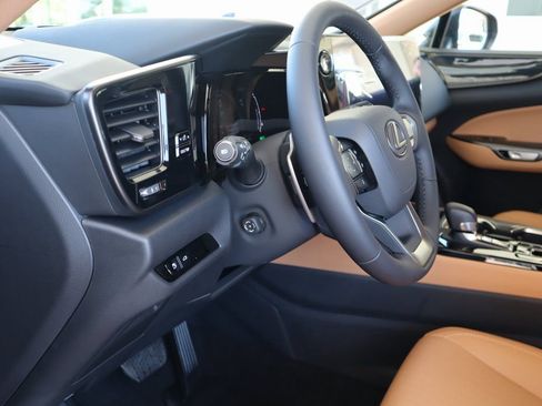 New 2026 Lexus NX 350h FWD w/ Premium image 33