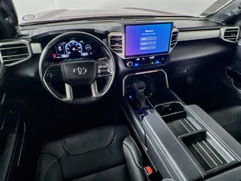 Used 2026 Toyota Tundra Limited AWD/4WD image 29