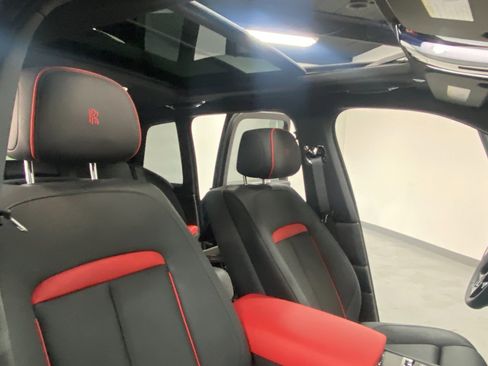 Used 2021 Rolls-Royce Cullinan image 45