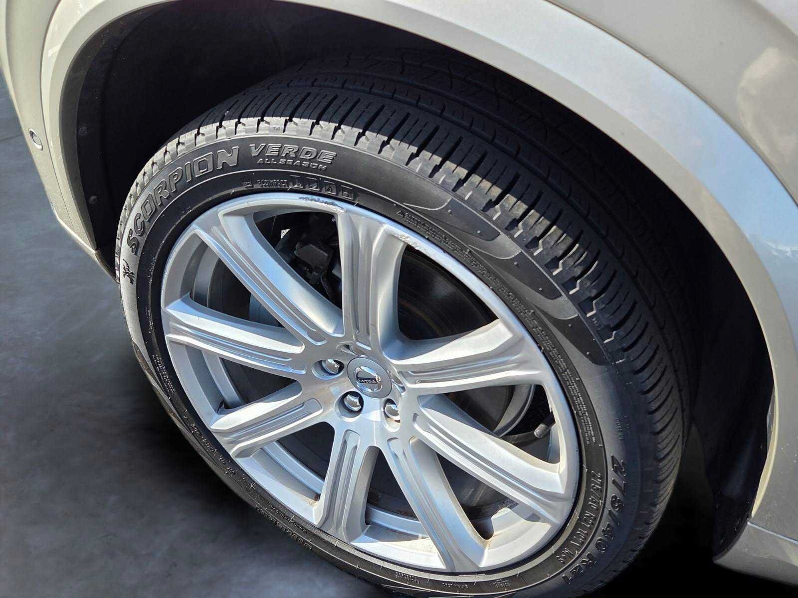 Used 2018 Volvo XC90 T6 Inscription w/ Convenience Package AWD/4WD image 8