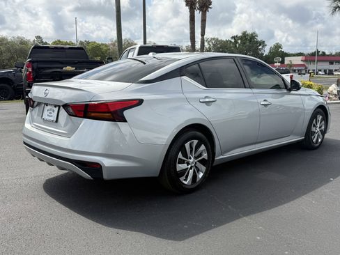Used 2020 Nissan Altima 2.5 S FWD image 4