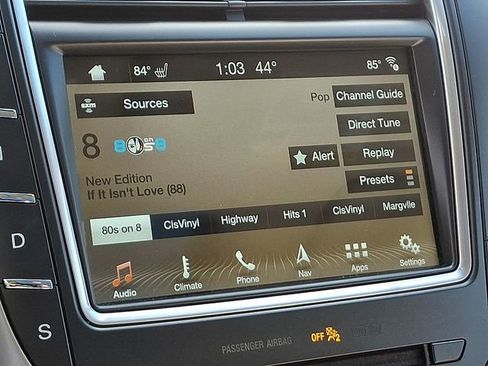 Used 2017 Lincoln MKX Reserve w/ Lincoln MKX Climate Package image 22