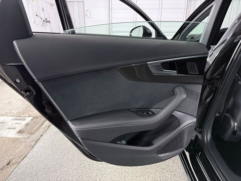 Used 2023 Audi S4 Premium Plus w/ Premium Plus Package image 23