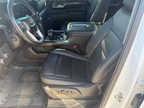 Used 2022 GMC Sierra 1500 SLT w/ SLT Premium Plus Package image 10