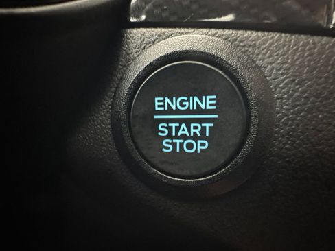 Used 2025 Ford Escape ST-Line image 21