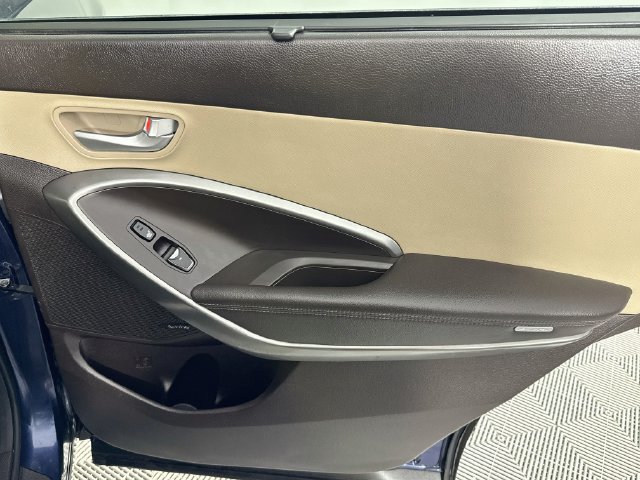 Used 2018 Hyundai Santa Fe Limited AWD/4WD image 25