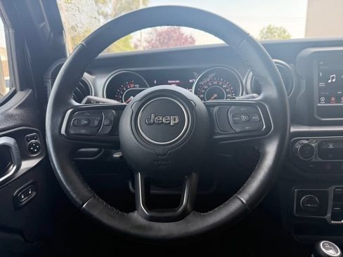 Used 2022 Jeep Wrangler Unlimited Sport AWD/4WD image 10