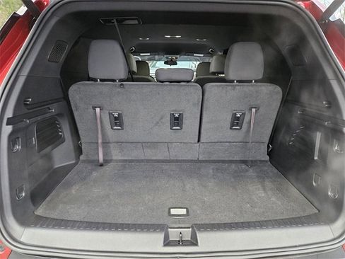 Used 2024 Chevrolet Traverse LT w/ Enhanced Driving Package image 25