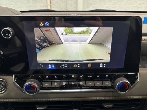 New 2026 Chevrolet Colorado ZR2 w/ Technology Package image 37