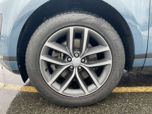 Certified 2024 Land Rover Range Rover Evoque S image 9