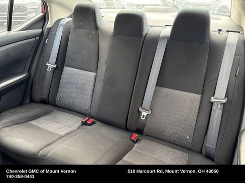 Used 2025 Nissan Sentra SV w/ All-Weather Package FWD image 30