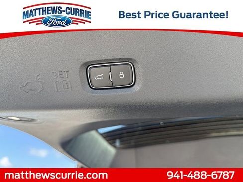 New 2026 Ford Expedition Platinum w/ Stealth Performance Package AWD/4WD image 15