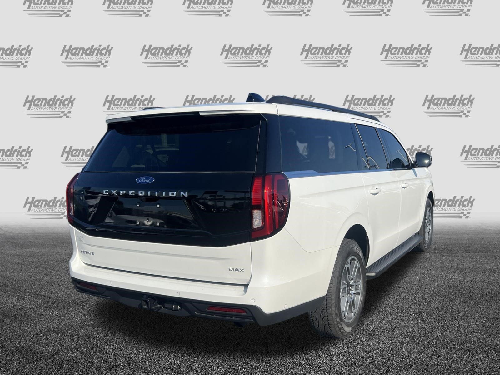 Used 2025 Ford Expedition Max Active AWD/4WD image 10