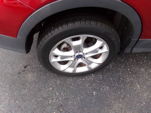 Used 2016 Ford Escape Titanium AWD/4WD image 38