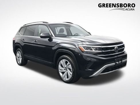 Used 2021 Volkswagen Atlas SE image 1