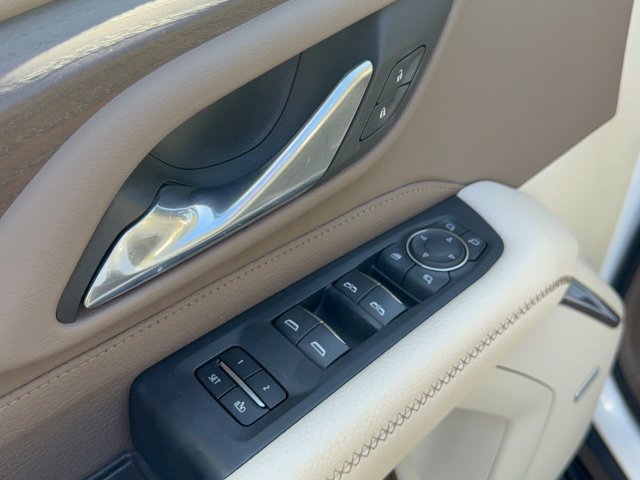 Used 2023 GMC Yukon Denali AWD/4WD image 13