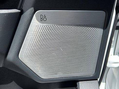 Used 2024 Ford F150 Lariat w/ Equipment Group 502A High image 16