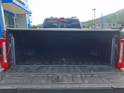 Used 2024 Ford F450 Lariat w/ Snow Plow/Camper Package AWD/4WD image 28