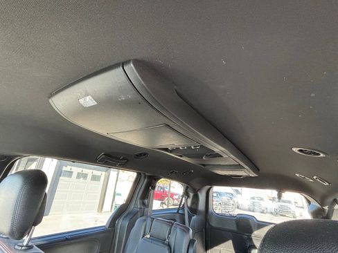 Used 2018 Dodge Grand Caravan GT image 21