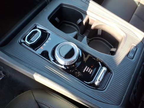 New 2026 Jeep Cherokee Overland AWD/4WD image 19