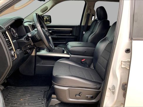 Used 2016 RAM 1500 Sport w/ Convenience Group RWD image 8