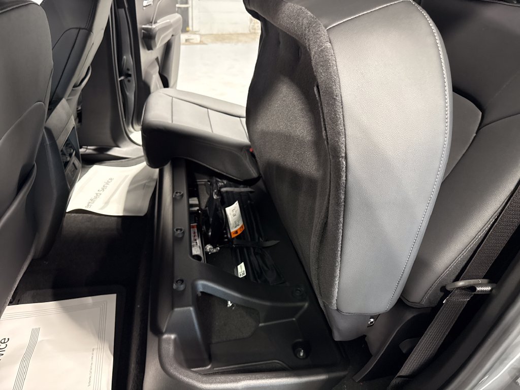 New 2026 Chevrolet Colorado LT w/ LT Convenience Package AWD/4WD image 34