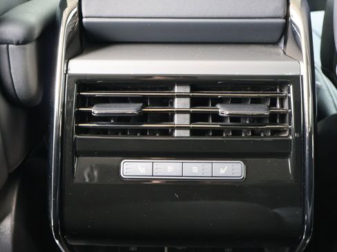 Certified 2024 Land Rover Range Rover Sport SE AWD/4WD image 25