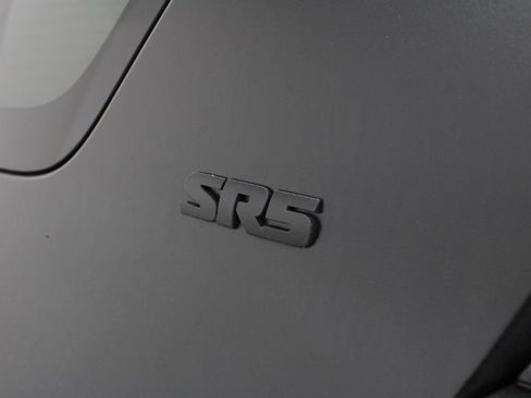 Used 2011 Toyota 4Runner SR5 image 10