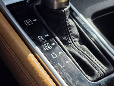 Used 2024 Nissan Sentra SV w/ SV Premium Package image 29