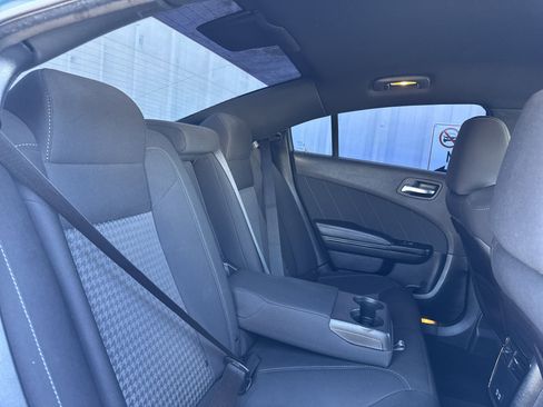 Used 2023 Dodge Charger R/T w/ Blacktop Package image 41