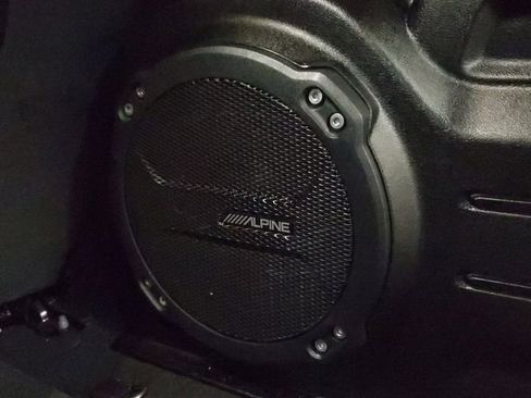 Used 2022 Jeep Wrangler Unlimited Rubicon image 9