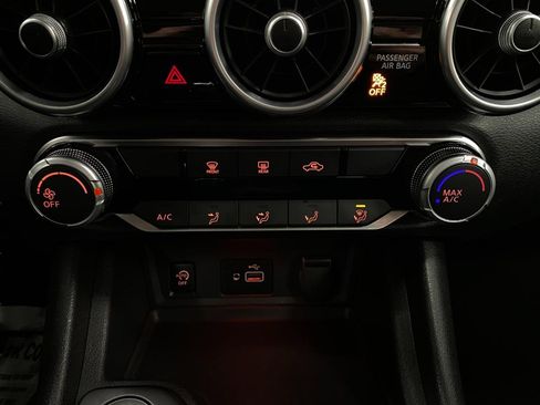 Used 2024 Nissan Sentra S image 24