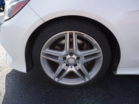 Used 2014 Mercedes-Benz E 350 Sedan image 32