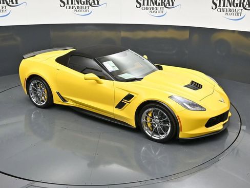Used 2019 Chevrolet Corvette Grand Sport RWD image 18
