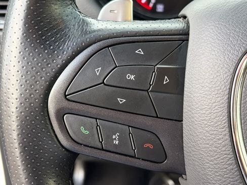 Used 2024 Dodge Durango GT RWD image 10