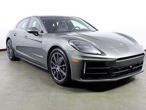 New 2026 Porsche Panamera 4 AWD/4WD image 9