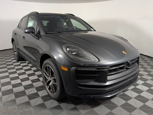 New 2026 Porsche Macan AWD/4WD image 9