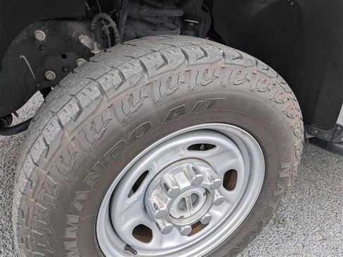 Used 2022 Ford F250 XL w/ Power Equipment Group image 14