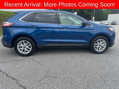 Used 2024 Ford Edge SEL AWD/4WD image 8