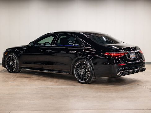 Used 2024 Mercedes-Benz S 63 AMG S image 27