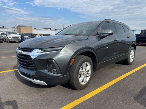 Used 2020 Chevrolet Blazer LT FWD image 1