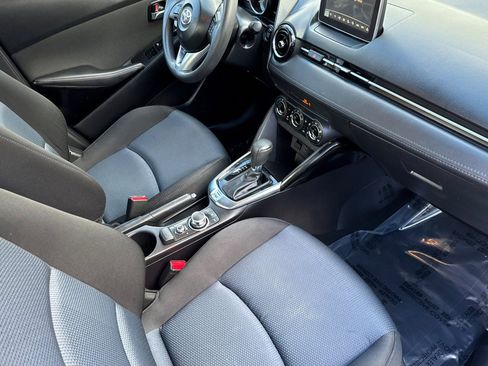 Used 2017 Toyota Yaris iA image 15