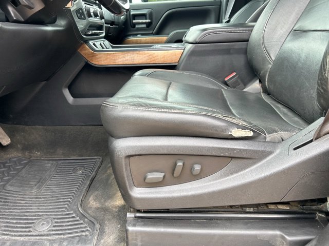 Used 2015 Chevrolet Silverado 3500 LTZ w/ Duramax Plus Package AWD/4WD image 32