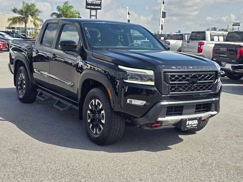 Used 2023 Nissan Frontier PRO-4X w/ Tow Package AWD/4WD image 3