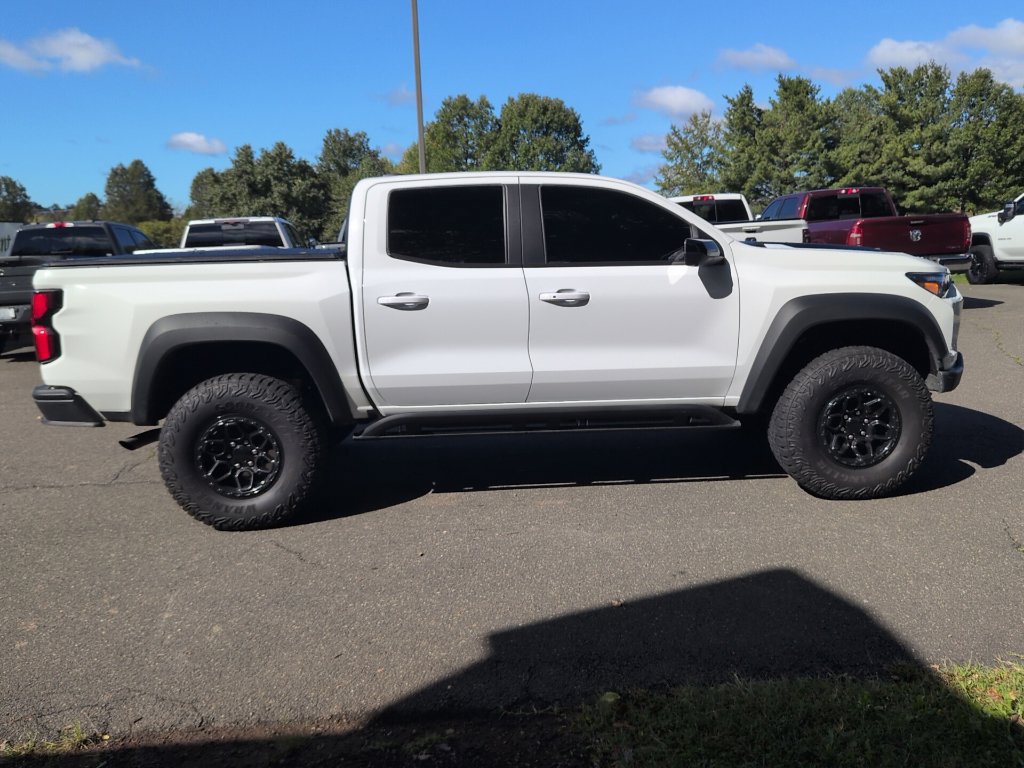 Used 2024 Chevrolet Colorado ZR2 w/ ZR2 Bison Edition AWD/4WD image 8