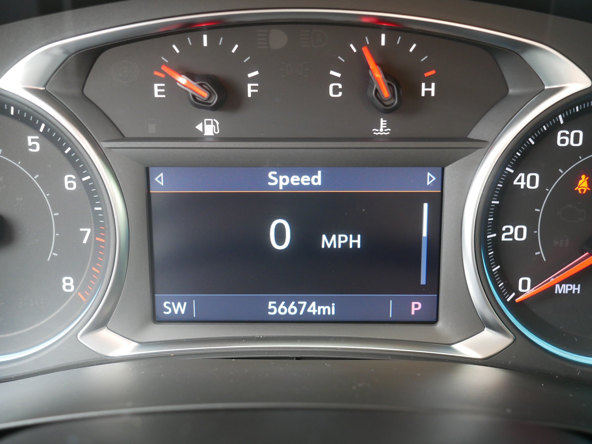 Used 2023 Chevrolet Traverse LT FWD image 21