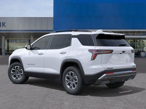 New 2026 Chevrolet Equinox ACTIV w/ Convenience Package III FWD image 3
