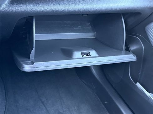 Used 2024 Chevrolet Trax RS w/ Driver Confidence Package image 21